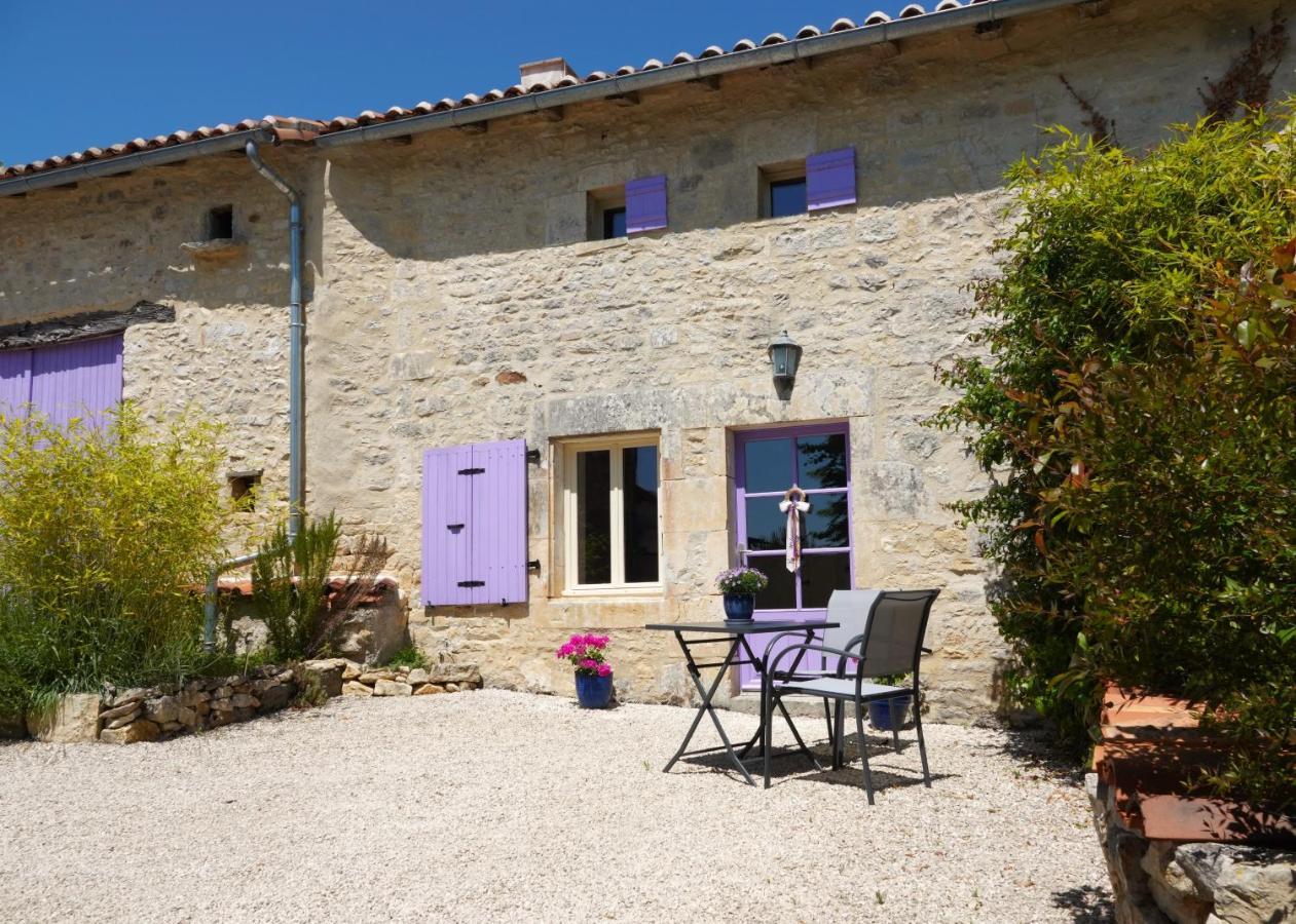 Ventouse Gite Rural La Maison Mauve מראה חיצוני תמונה